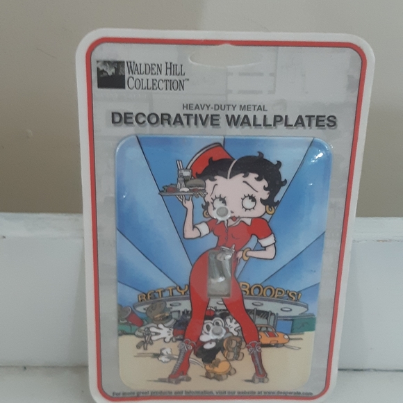 Walden Hill Collection Betty Boop Decorative Wallplate Switch Plate Cover - Picture 1 of 5